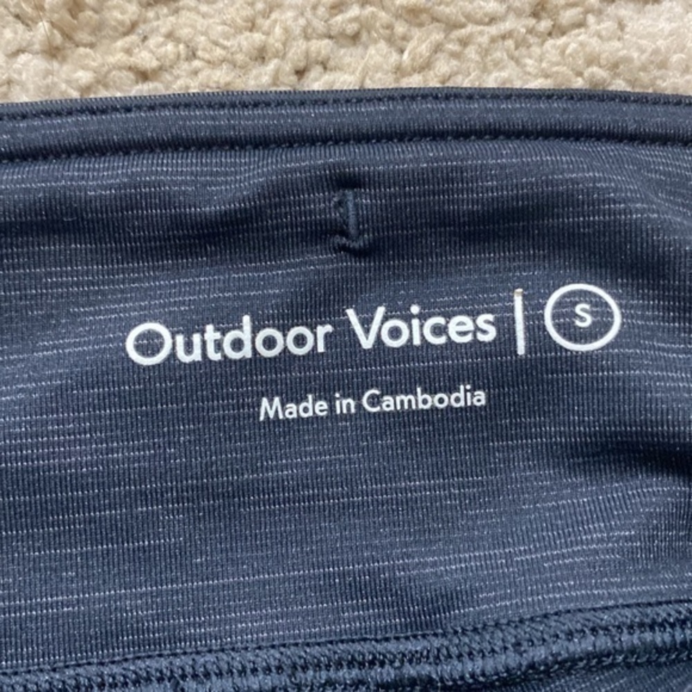 Dark gray outdoor voices size small leggings EUC - Picture 3 of 5